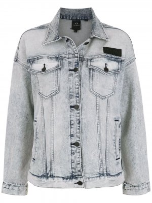 Джинсовая куртка с вышивкой Armani Exchange. Цвет: синий