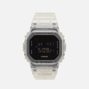 Наручные часы G-SHOCK DW-5600SKE-7 Transparent CASIO. Цвет: белый