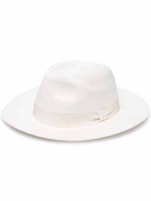 Шляпа-федора с лентой Helen Kaminski. Цвет: белый