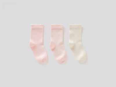 Набор из 3х пар носков с принтом Benetton. Цвет: розовый