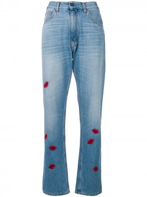 Mom-джинсы с нашивками в форме губ Vivetta. Цвет: синий