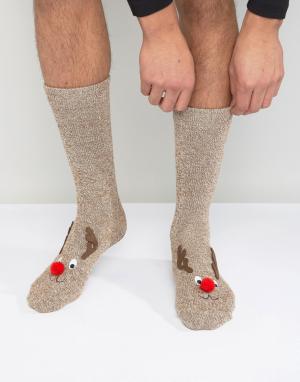 Новогодние носки-тапочки с дизайном в виде оленей ASOS. Цвет: коричневый