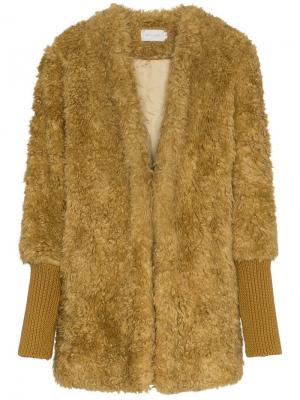 Однобортное пальто с манжетами в рубчик Low Classic. Цвет: mustard