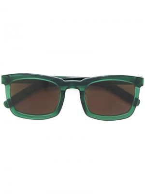 Квадратные солнцезащитные очки Delirious. Цвет: зеленый