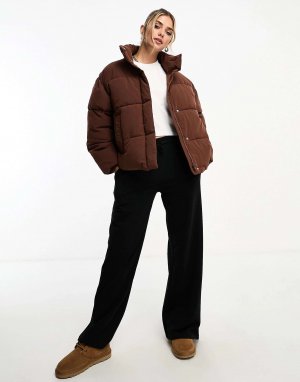 Утепленная куртка-пуховик шоколадно-коричневого цвета Pull&Bear. Цвет: коричневый