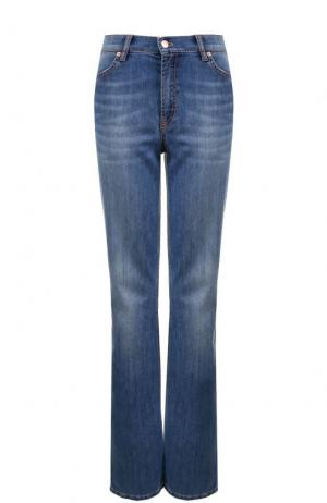 Расклешенные джинсы с контрастной прострочкой и стрелками Escada Sport. Цвет: голубой