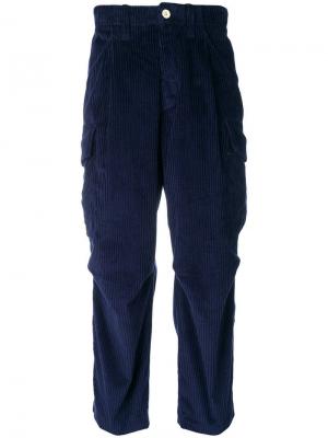 Вельветовые брюки Lc23. Цвет: синий