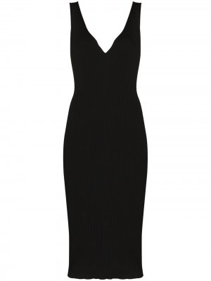 Платье в рубчик с V-образным вырезом ANOUKI. Цвет: черный