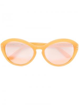 Солнцезащитные очки в круглой оправе Calvin Klein 205W39nyc. Цвет: желтый