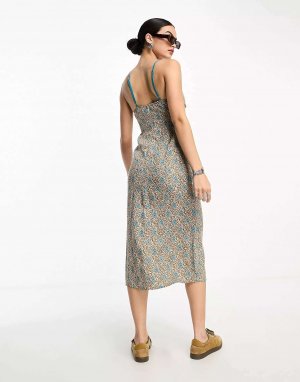 Платье-комбинация миди с v-образным вырезом из богемного батика сине-коричневого цвета Motel