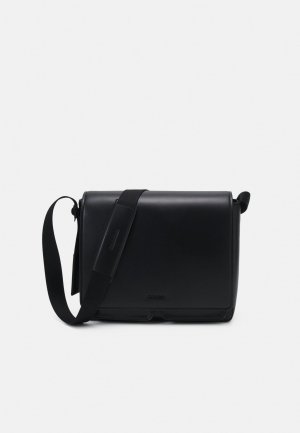 Сумка через плечо MINIMAL FOCUS MESSENGER , цвет black Calvin Klein