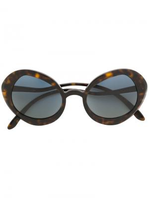 Массивные солнцезащитные очки с затемненными линзами Delirious. Цвет: коричневый