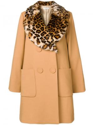 Двубортное пальто Vivetta. Цвет: коричневый