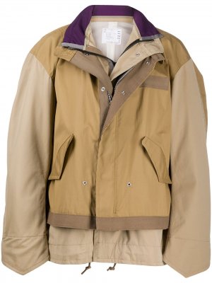 Многослойная куртка с капюшоном Sacai. Цвет: нейтральные цвета