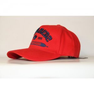 Бейсболка / Dsquared2 летняя кепка бордовая. Цвет: красный