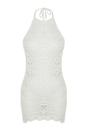 Мини-трикотажное пляжное платье цвета экрю с открытой спиной и трикотажным эффектом Trendyol