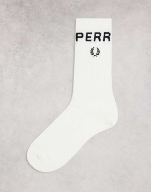 Белоснежные носки с яркими кончиками Fred Perry
