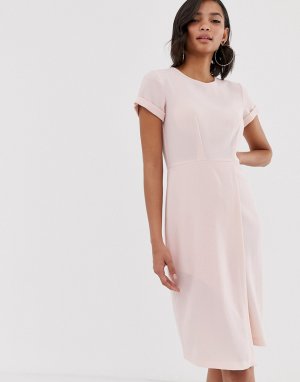 Бледно-розовое платье с запахом и коротким рукавом -Розовый Closet London