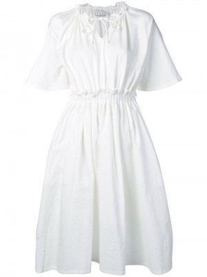 Приталенное легкое платье Neul. Цвет: белый