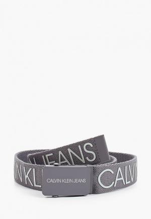 Ремень Calvin Klein Jeans. Цвет: серый