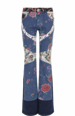 Расклешенные джинсы с цветочной отделкой Roberto Cavalli. Цвет: синий