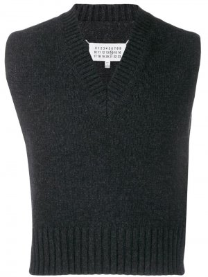 Пуловер с V-образным вырезом Maison Margiela. Цвет: серый