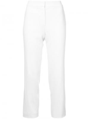 Прямые укороченные брюки Kuho. Цвет: белый