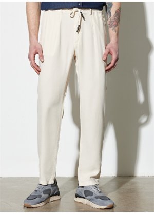 Белые мужские брюки чинос стандартной посадки с нормальной талией Wrangler