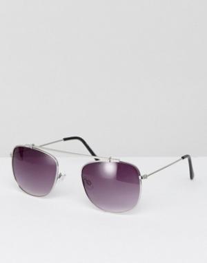 Серебристые круглые солнцезащитные очки с планкой над переносицей New Look. Цвет: серебряный