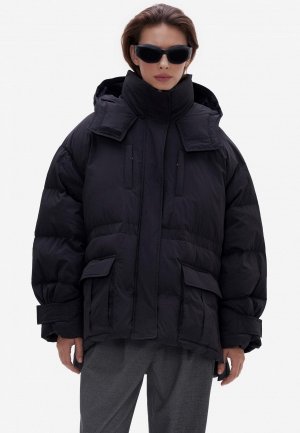 Куртка утепленная Top. Цвет: черный