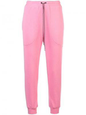 Спортивные брюки со шнурком Julien David. Цвет: розовый