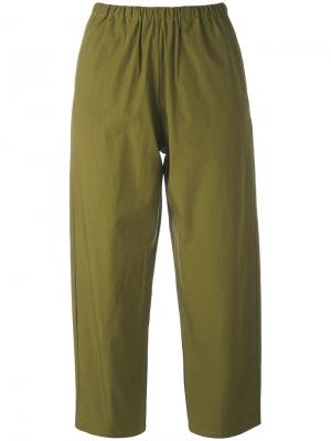 Укороченные брюки Apuntob. Цвет: зелёный