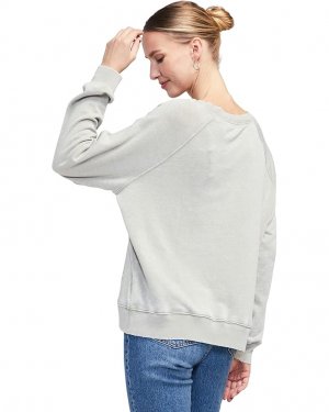 Толстовка Serial Snacker Sweatshirt, цвет Seagrass Wildfox