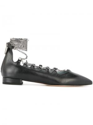 Туфли-лодочки с заостренным носком и цепочным ремешком Chiara Ferragni. Цвет: черный