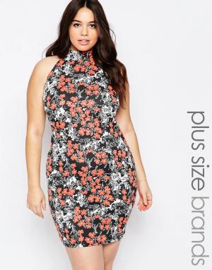 Цельнокройное платье с цветочным принтом Plus Praslin. Цвет: мульти