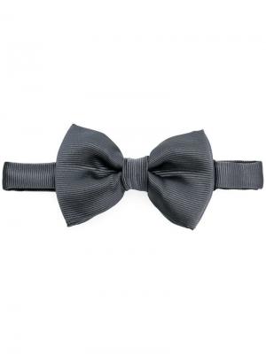 Вельветовый галстук-бабочка Tom Ford. Цвет: серый