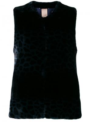 Меховая жилетка с леопардовым узором Venus. Цвет: синий