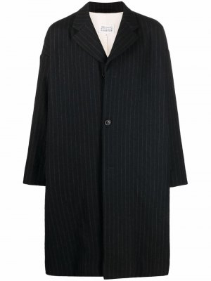 Однобортное пальто в тонкую полоску Maison Margiela. Цвет: черный