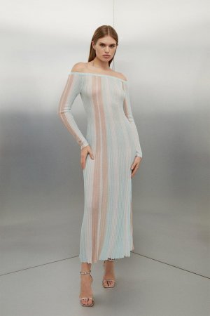 Облегающее вязаное платье мидакси из вискозы с разрезным вырезом в полоску , мультиколор Karen Millen