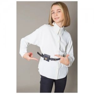 Школьная блуза Deloras, размер 134, бежевый DELORAS. Цвет: бежевый
