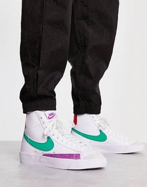 Бело-зеленые кроссовки Blazer Mid '77 Nike