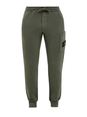 Хлопковые брюки-джоггеры с накладным карманом и нашивкой STONE ISLAND. Цвет: зеленый