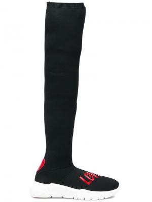 Трикотажные сапоги по колено в стилистике кроссовок Love Moschino. Цвет: черный