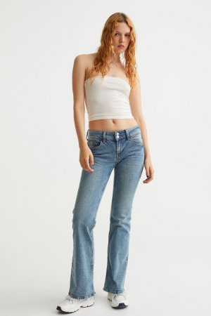 Расклешенные низкие джинсы , светло-голубой деним H&M