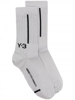 Носки с жаккардовым логотипом Y-3. Цвет: серый