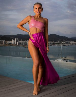 Розовое пляжное летнее платье с плиссировкой и металлизированным боковым разрезом X Miss Molly South Beach