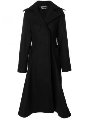 Приталенное расклешенное пальто Jacquemus. Цвет: чёрный
