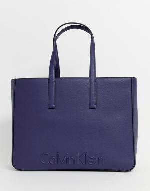 Большая сумка для покупок Calvin Klein. Цвет: темно-синий