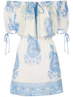 Платье с открытыми плечами узором Alicia Bell. Цвет: синий