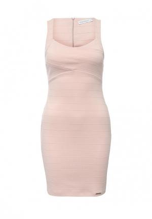 Платье Rinascimento. Цвет: розовый